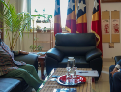 XEFE ESTADU HO VISE PRIMEIRU MINISTRU DISKUTE KONA-BA FORUM NEGÓSIU INTERNASIONÁL NO ADEZAUN BA OMK