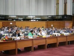 Projetu Aletrasaun Lei KAK Bankada FRETILIN Ho PLP Foti Pozisaun Sai Husi Plenaria