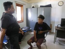 PNTL Kaptura Joven Nain Rua Ho Idade 17 Neebe Envolve Kazu Furtu Hodi Naok Motor No Telefone Iha Kapital Dili